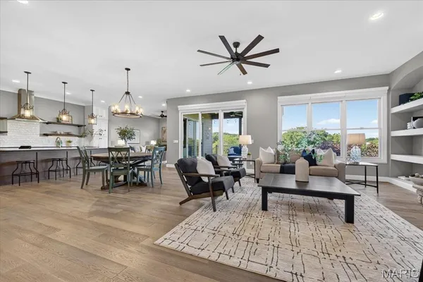 $1,200,000 | 347 Stonewall Drive, Eureka, MO 63025