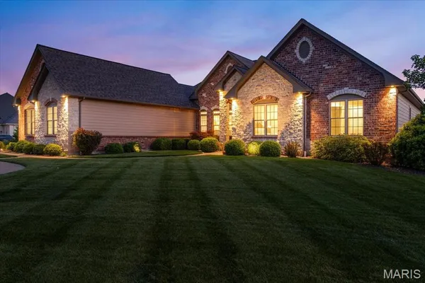 $1,200,000 | 347 Stonewall Drive, Eureka, MO 63025