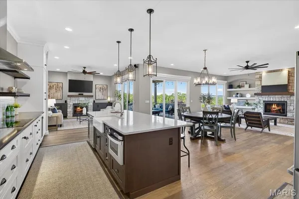 $1,200,000 | 347 Stonewall Drive, Eureka, MO 63025