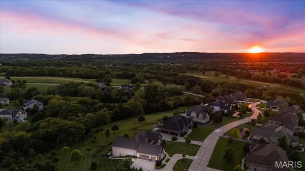 $1,200,000 | 347 Stonewall Drive, Eureka, MO 63025