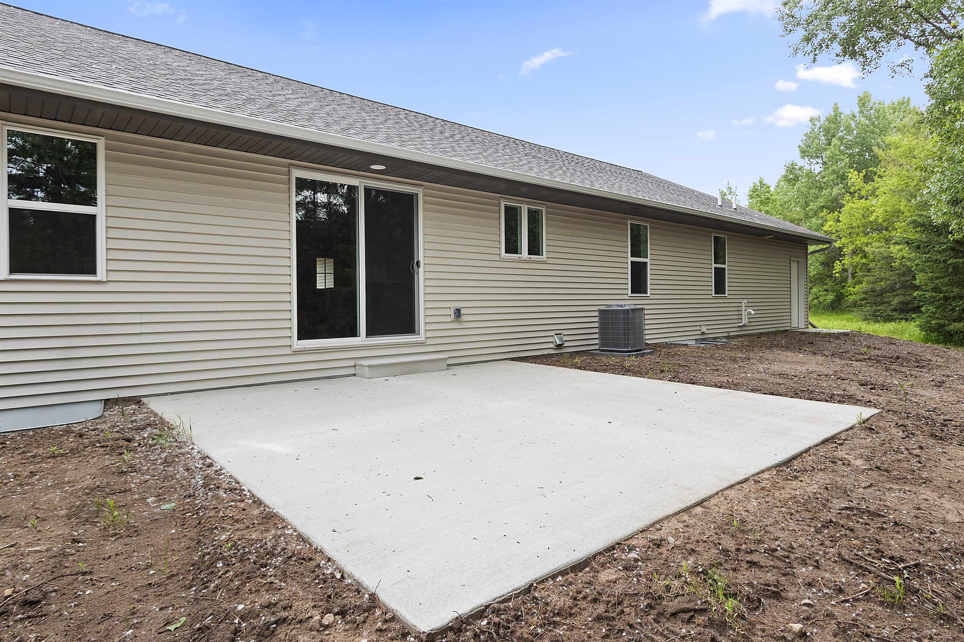 482 High Ridge Trail Pulaski, WI 54162 - Photo 4 of 41 Gallery Image 4