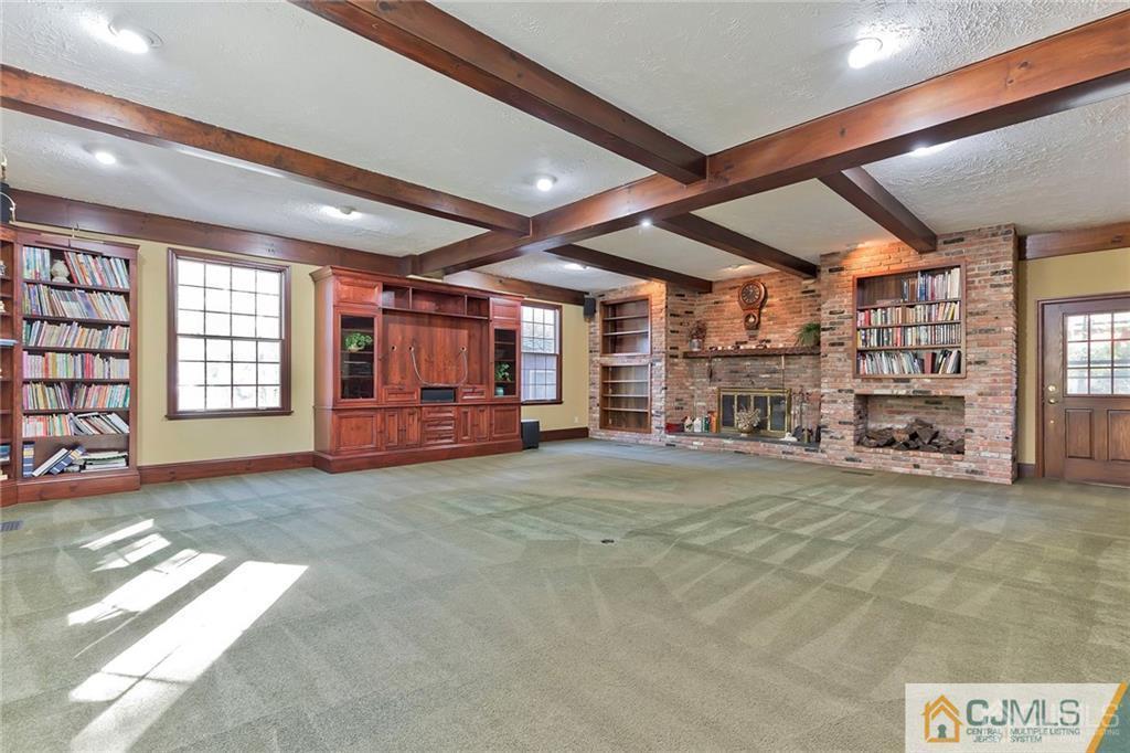18 Southfield Road Edison, NJ 08820 - Photo 11 of 31 Gallery Image 11