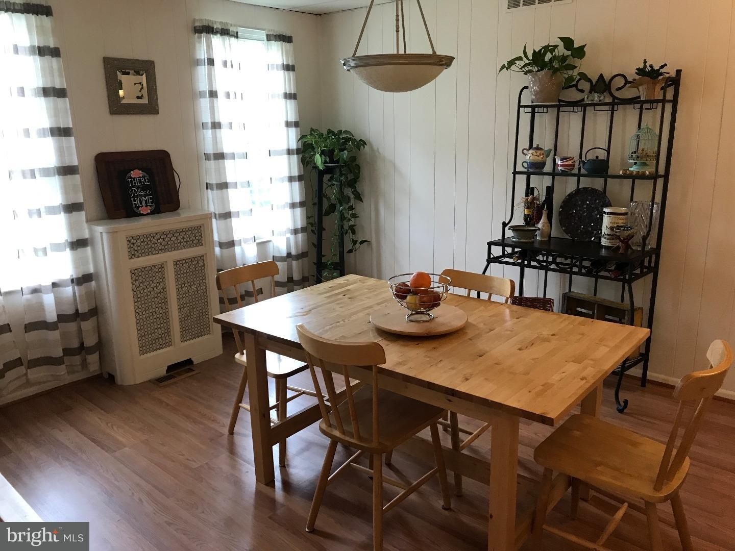 205 Clements Bridge Road Barrington, NJ 08007 - Photo 5 of 19 Gallery Image 5