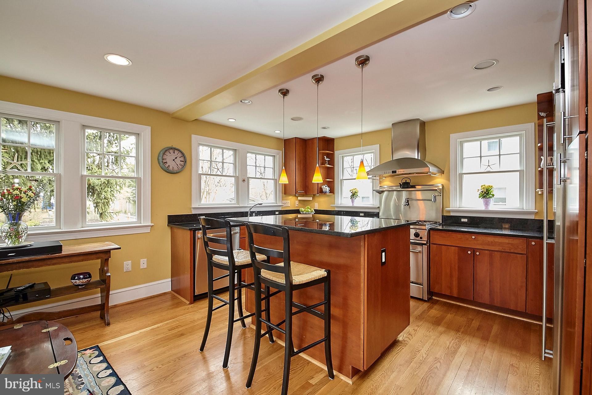 1535 North Glebe Road Arlington, VA 22207 - Photo 8 of 30 Kitchen Island, great for entertaining.