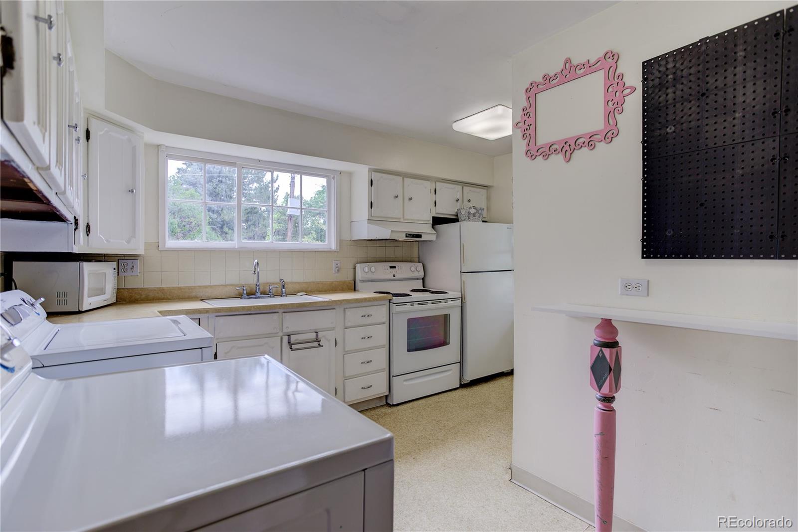 3490 Teller Street Wheat Ridge, CO 80033 - Photo 16 of 35 Gallery Image 16