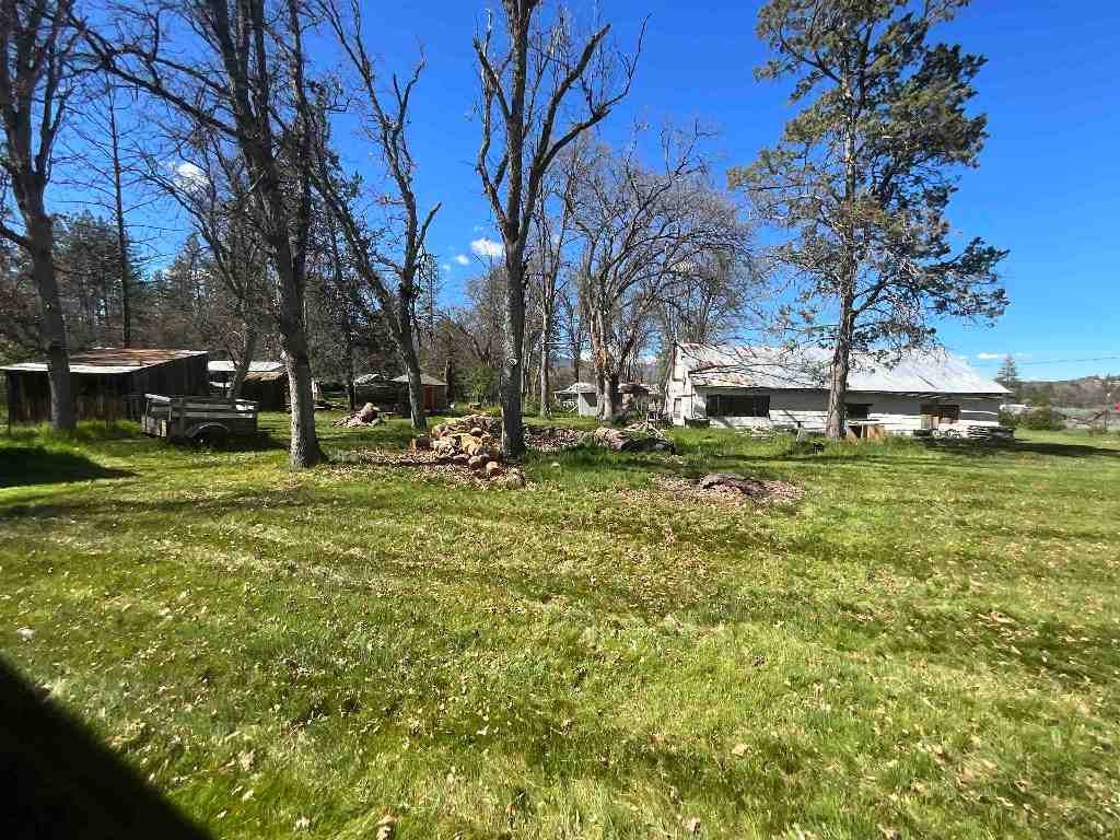 404 Dewitt Park Road Yreka, CA 96097 - Photo 31 of 37 Gallery Image 31