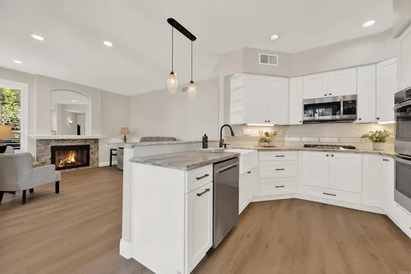 $1,439,900 | 948 Honeysuckle Drive, San Marcos, CA 92078
