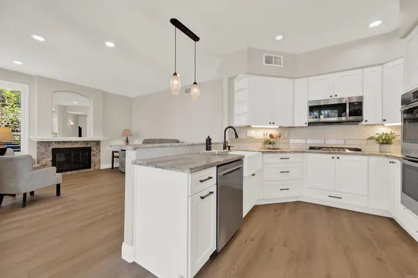 $1,439,900 | 948 Honeysuckle Drive, San Marcos, CA 92078