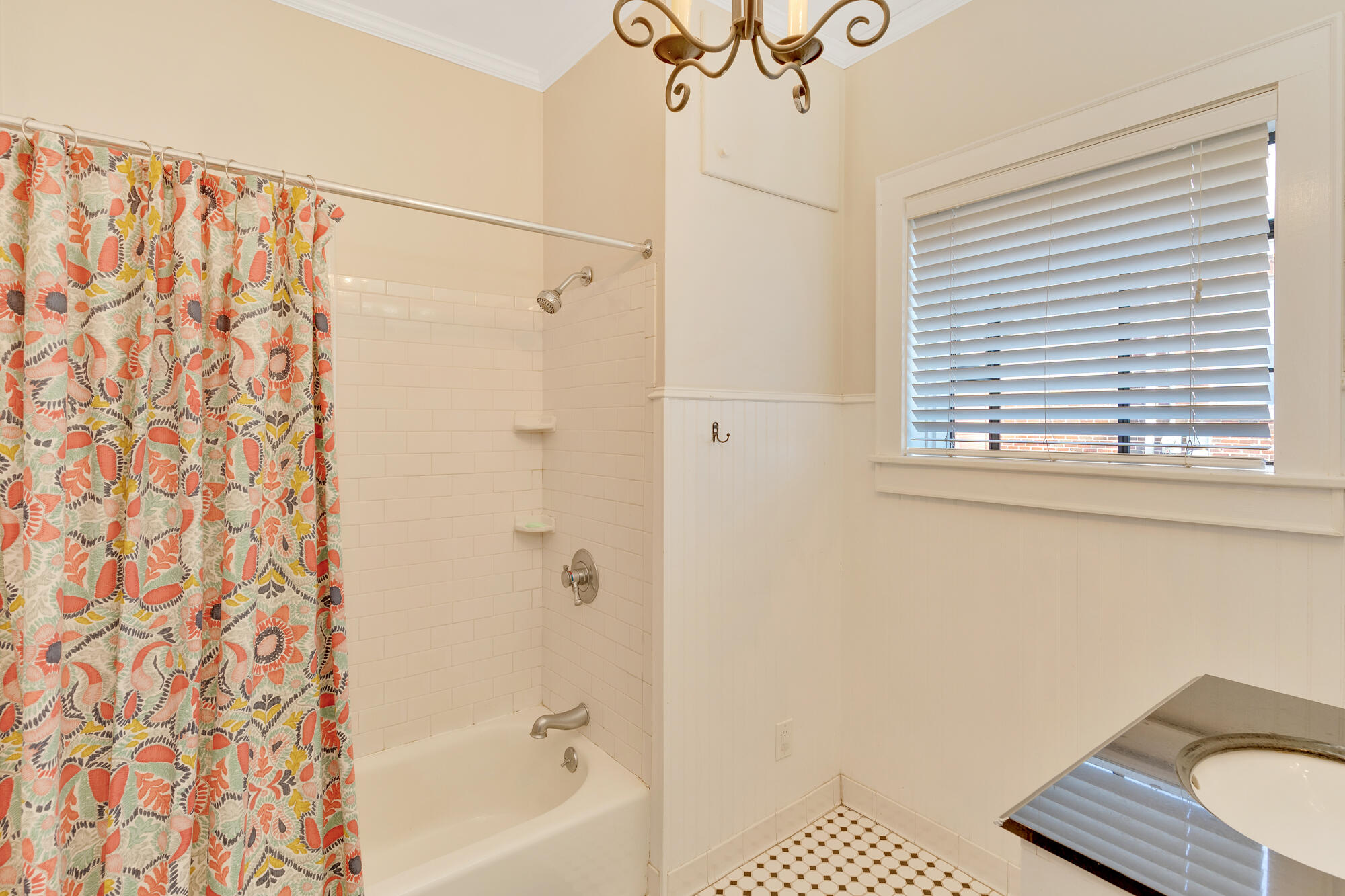 711 Dallas Road Chattanooga, TN 37405 - Photo 18 of 31 711-Old-Dallas-Rd-MLS-Photos-17