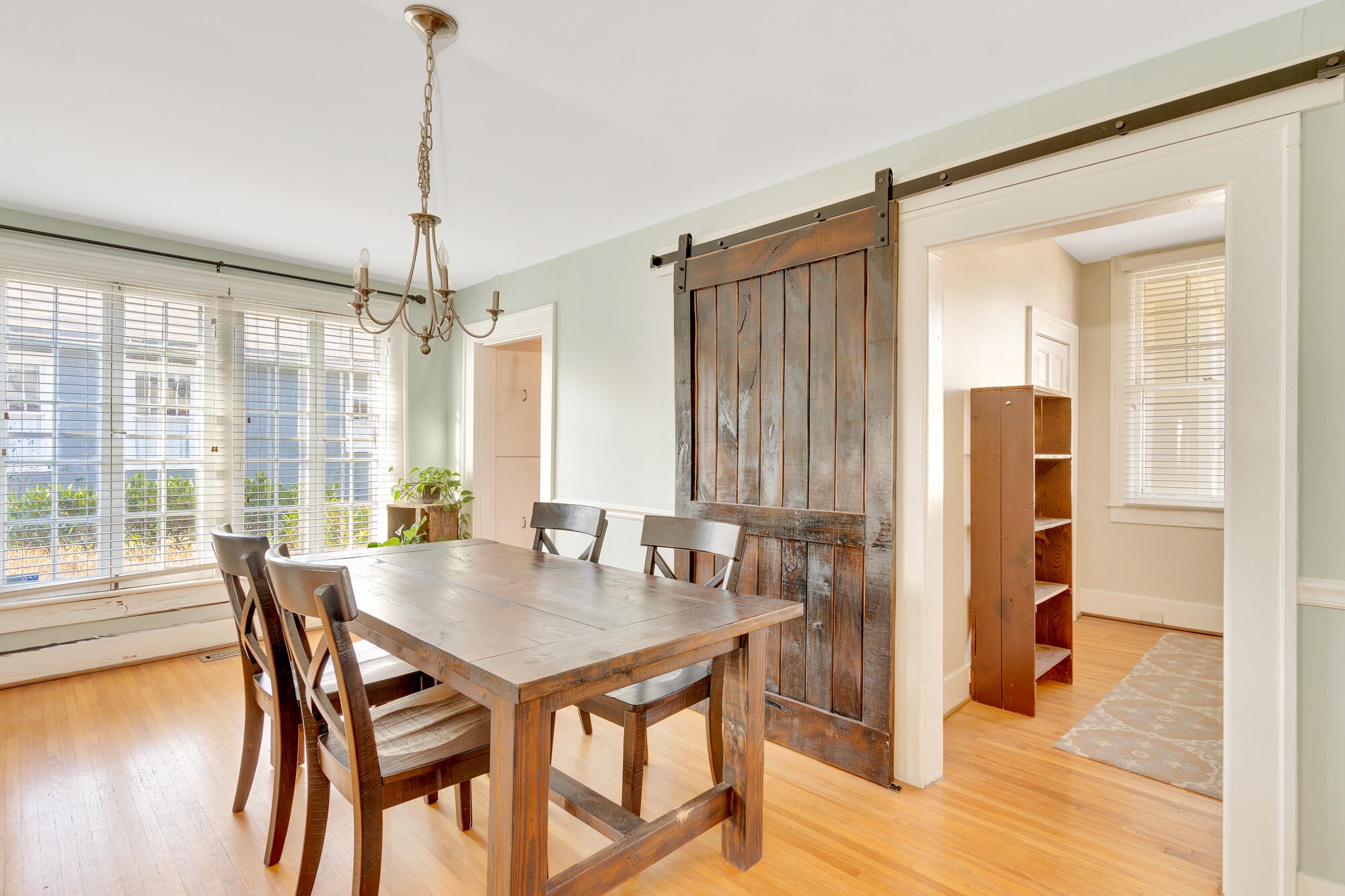 711 Dallas Road Chattanooga, TN 37405 - Photo 19 of 31 711-Old-Dallas-Rd-MLS-Photos-19