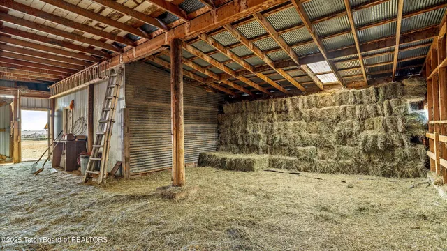 $1,125,000 | 11804 Highway 26, Riverton, WY 82501