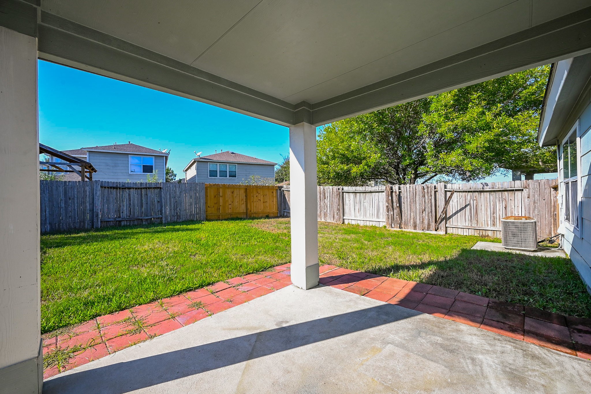 3635 Garrison Run Drive Spring, TX 77386 - Photo 28 of 32 Convenient covered patio in backyard lends itself well to those afternoon gatherings.