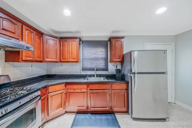 $2,200,000 | 84-70 159th Street | Jamaica Hills