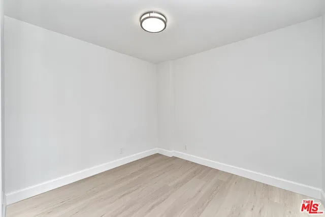 $4,000 | 536 North Oxford Avenue, Unit 536, Los Angeles, CA 90004