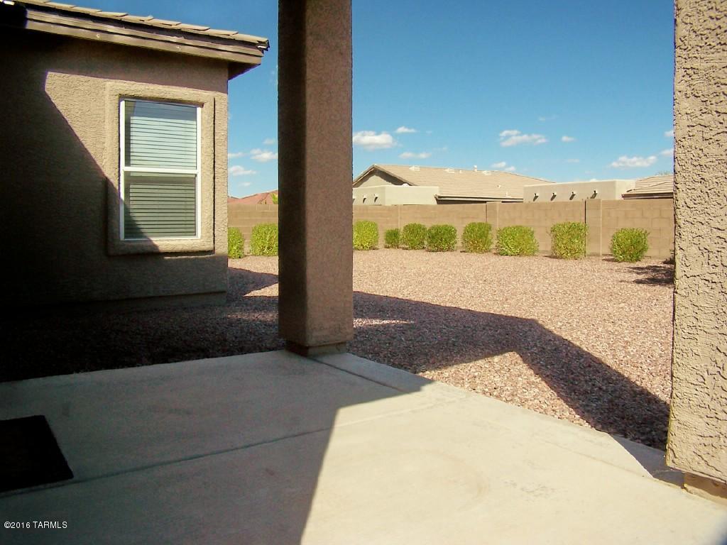 7620 West Granite Ridge Court Tucson, AZ 85743 - Photo 7 of 10