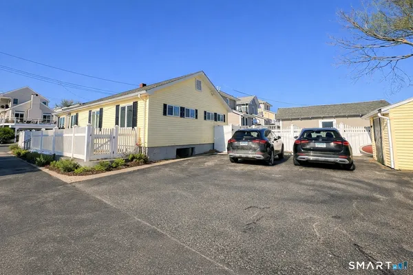 $2,000 | 54 Milesfield Avenue, Milford, CT 06460