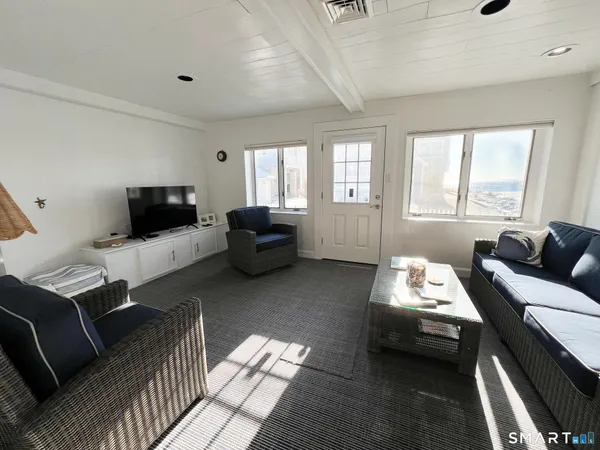 $2,000 | 54 Milesfield Avenue, Milford, CT 06460