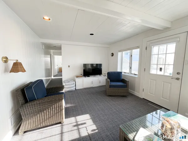 $2,000 | 54 Milesfield Avenue, Milford, CT 06460