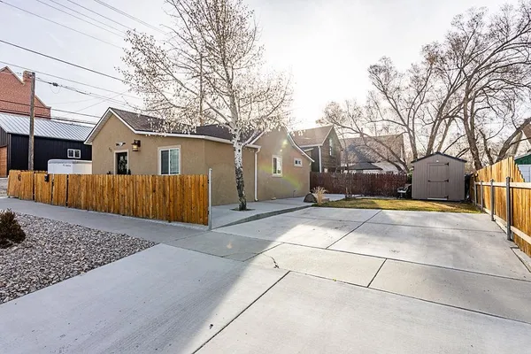 $247,000 | 40 North 3rd West, Green River, WY 82935