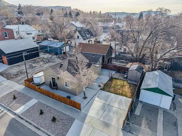 $247,000 | 40 North 3rd West, Green River, WY 82935