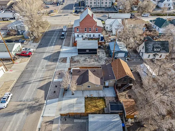 $247,000 | 40 North 3rd West, Green River, WY 82935