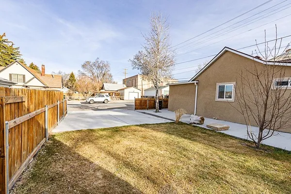 $247,000 | 40 North 3rd West, Green River, WY 82935
