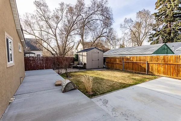 $247,000 | 40 North 3rd West, Green River, WY 82935