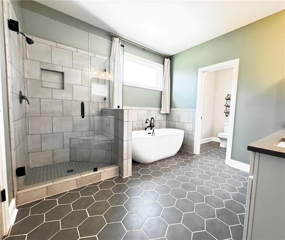 4515 Jacksonville Road Tallapoosa, GA 30176 - Photo 27 of 40 a bathroom with a sink and a mirror