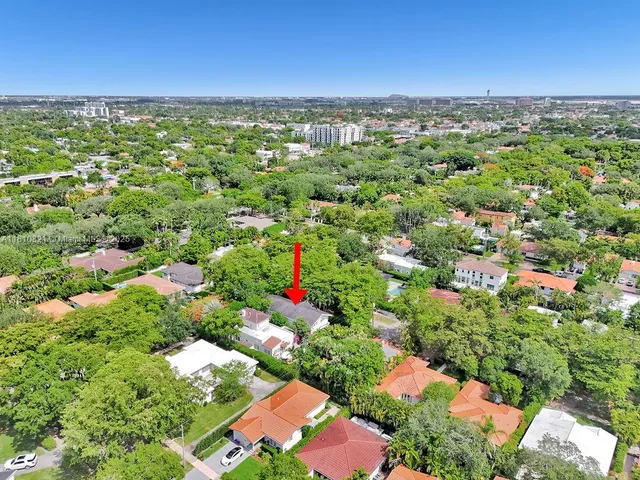 $2,075,000 | 1450 Ortega Avenue, Coral Gables, FL 33134