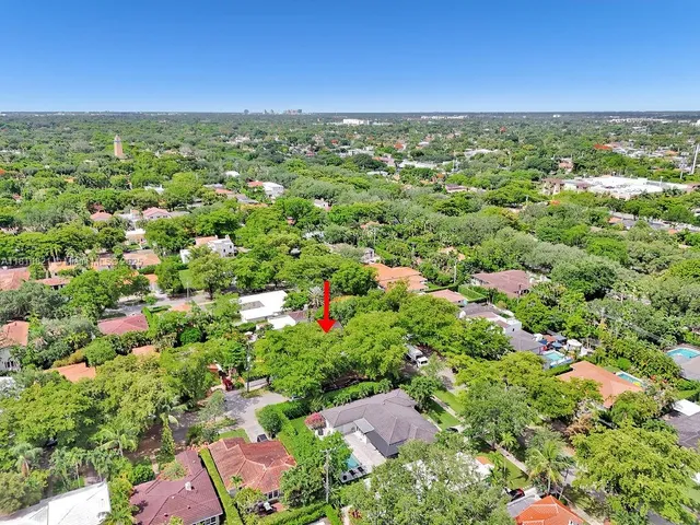 $2,075,000 | 1450 Ortega Avenue, Coral Gables, FL 33134