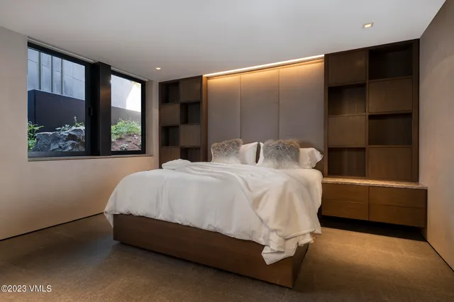 $19,500,000 | 463 Beaver Dam Road, Vail, CO 81657