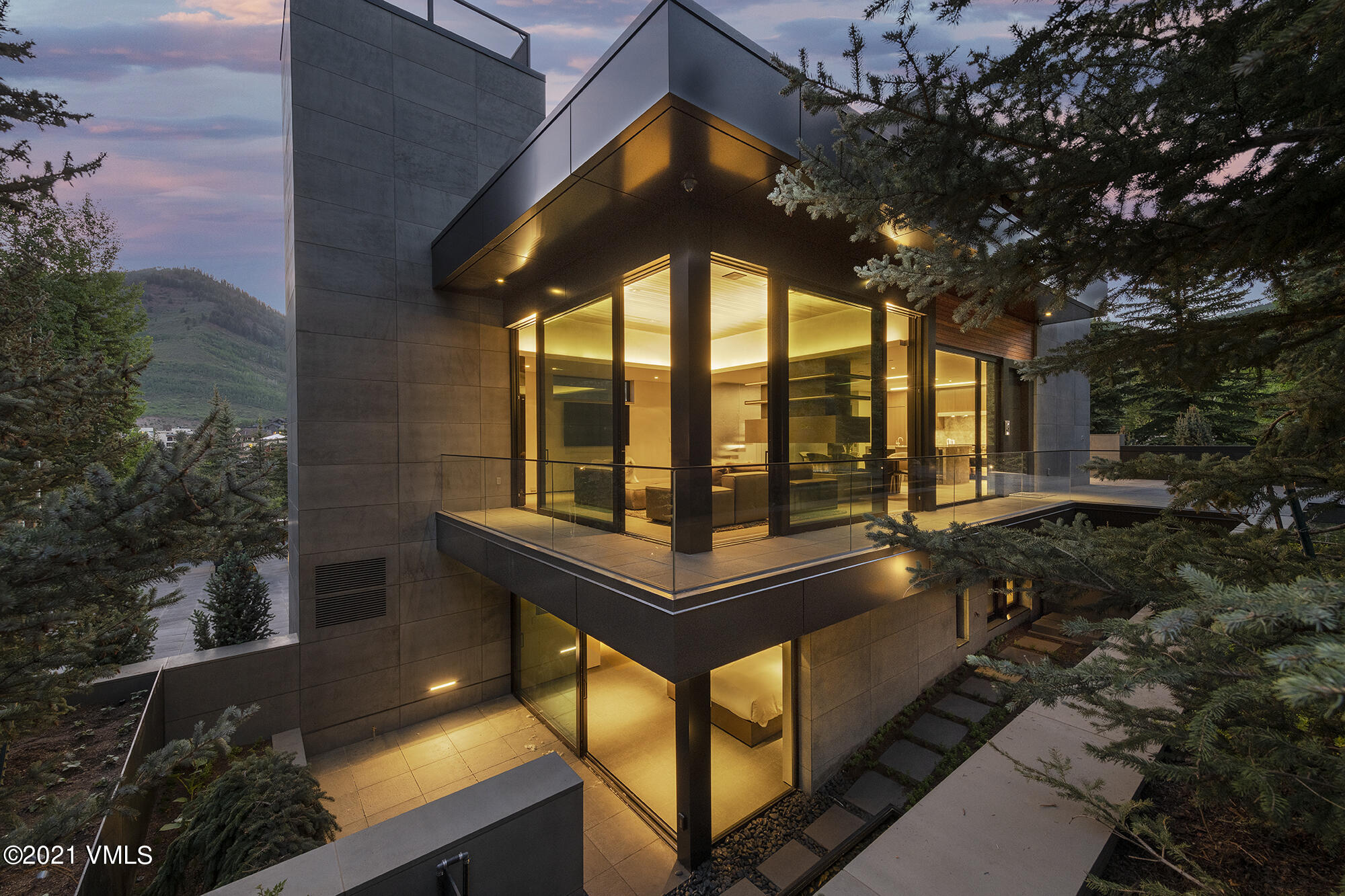 463 Beaver Dam Road Vail, CO 81657 - Photo 21 of 21 a view of a house with backyard and sitting area