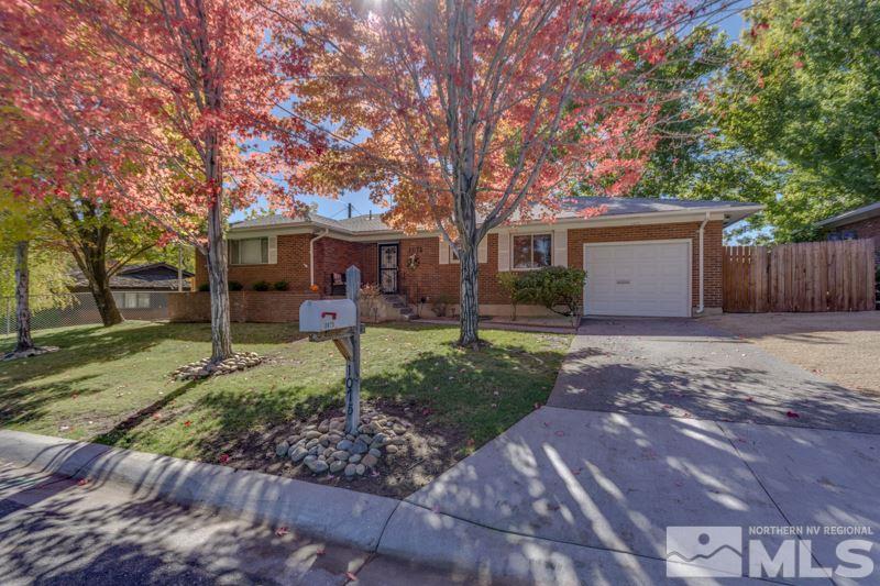 1075 Williams Avenue Reno, NV 89503 - Photo 2 of 25 Photo 2