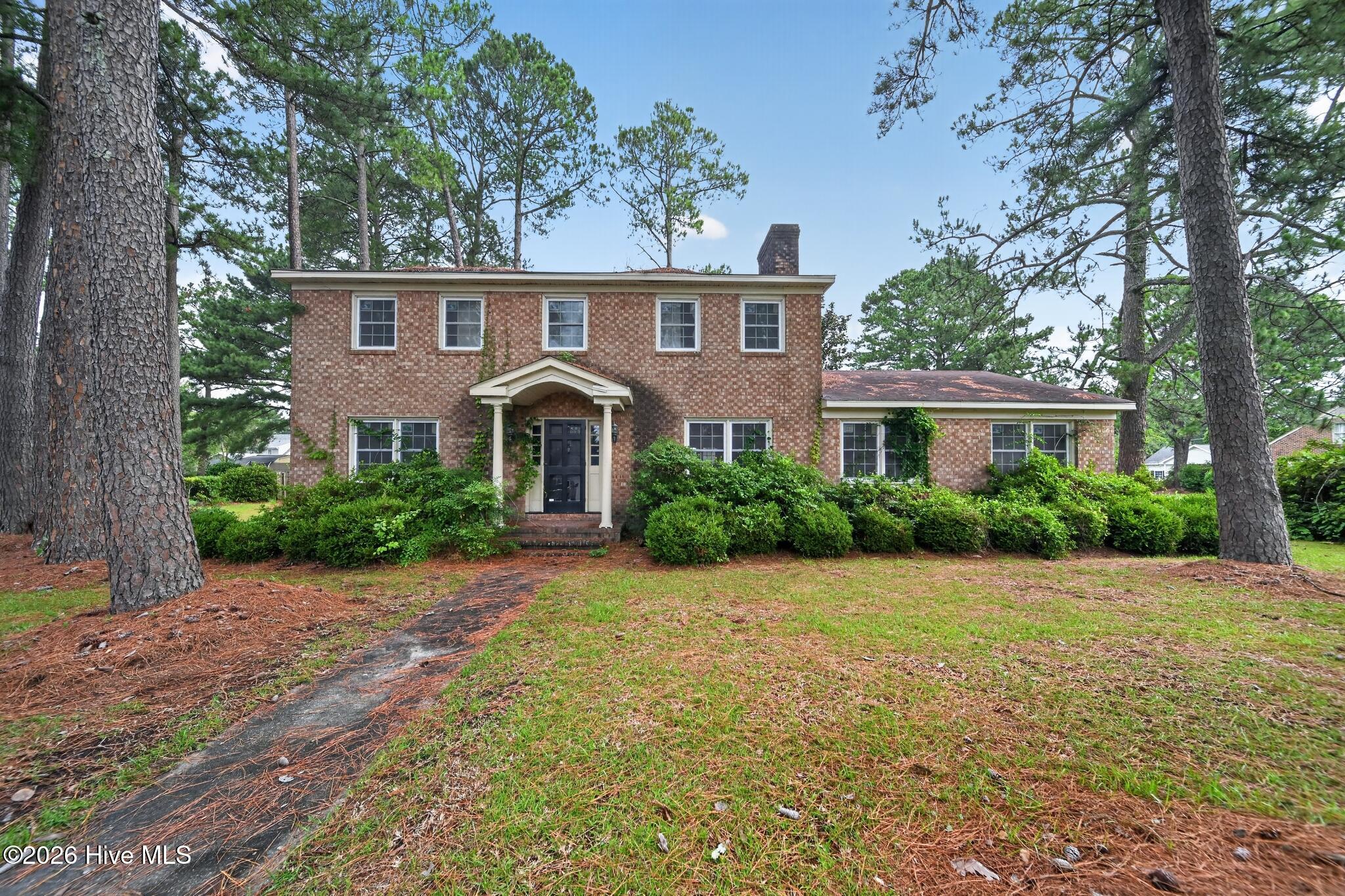 1201 Woodberry Road Kinston, NC 28501 - Photo 1 of 31 Outside of Home