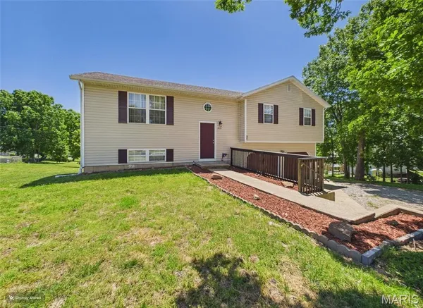 $259,900 | 15430 Top Drive, St. Robert, MO 65584