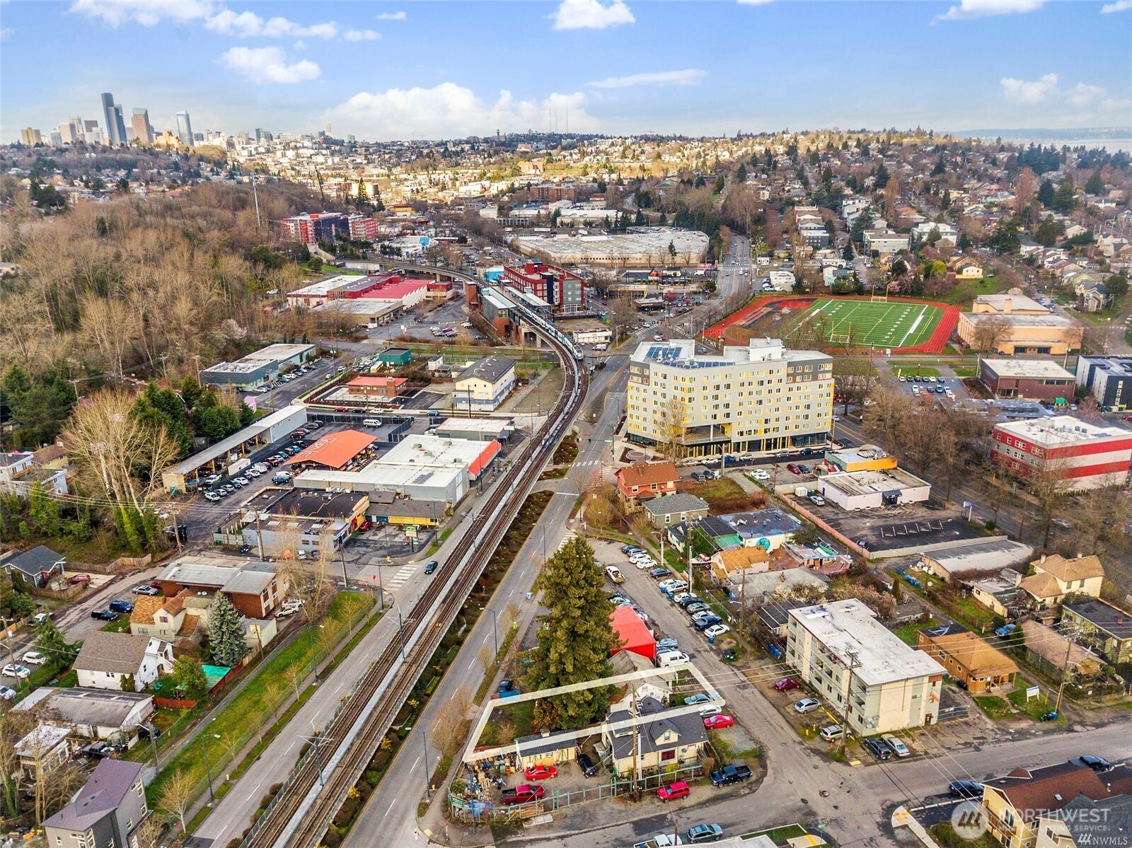 3219 Claremont Avenue South Seattle, WA 98144 - Photo 8 of 10 an aerial view of city