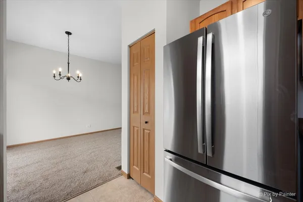 $208,000 | 1472 Cambria Drive, Unit 5, DeKalb, IL 60115