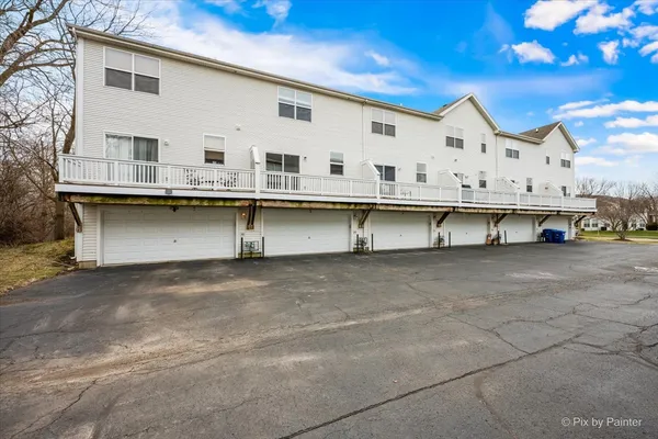 $208,000 | 1472 Cambria Drive, Unit 5, DeKalb, IL 60115