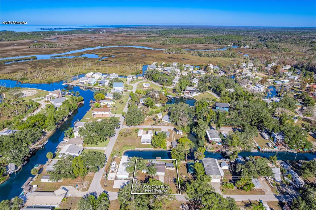 5261 Circle Drive Weeki Wachee, FL 34607 - Photo 12 of 49