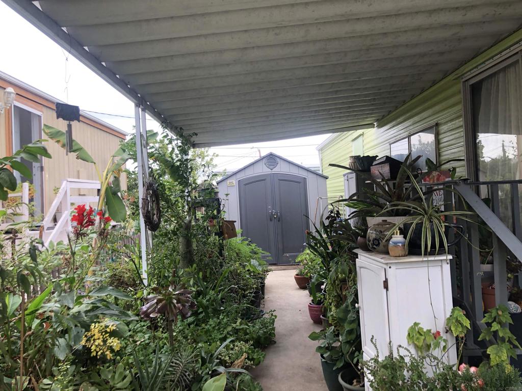 145 East Aviation Road, Unit 22 Fallbrook, CA 92028 - Photo 6 of 7 a view of a garage