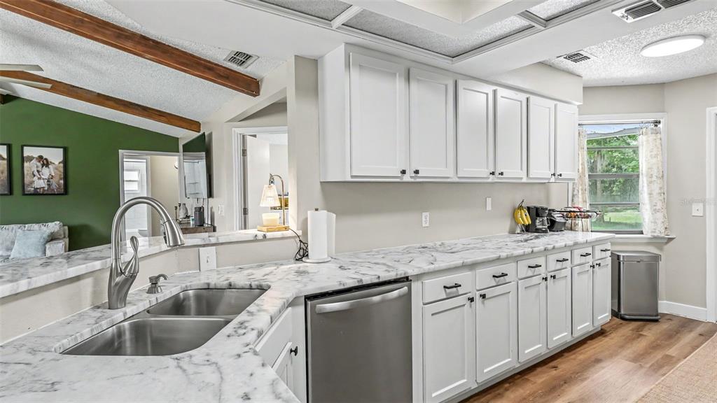 5303 Knights Station Road Lakeland, FL 33810 - Photo 13 of 48