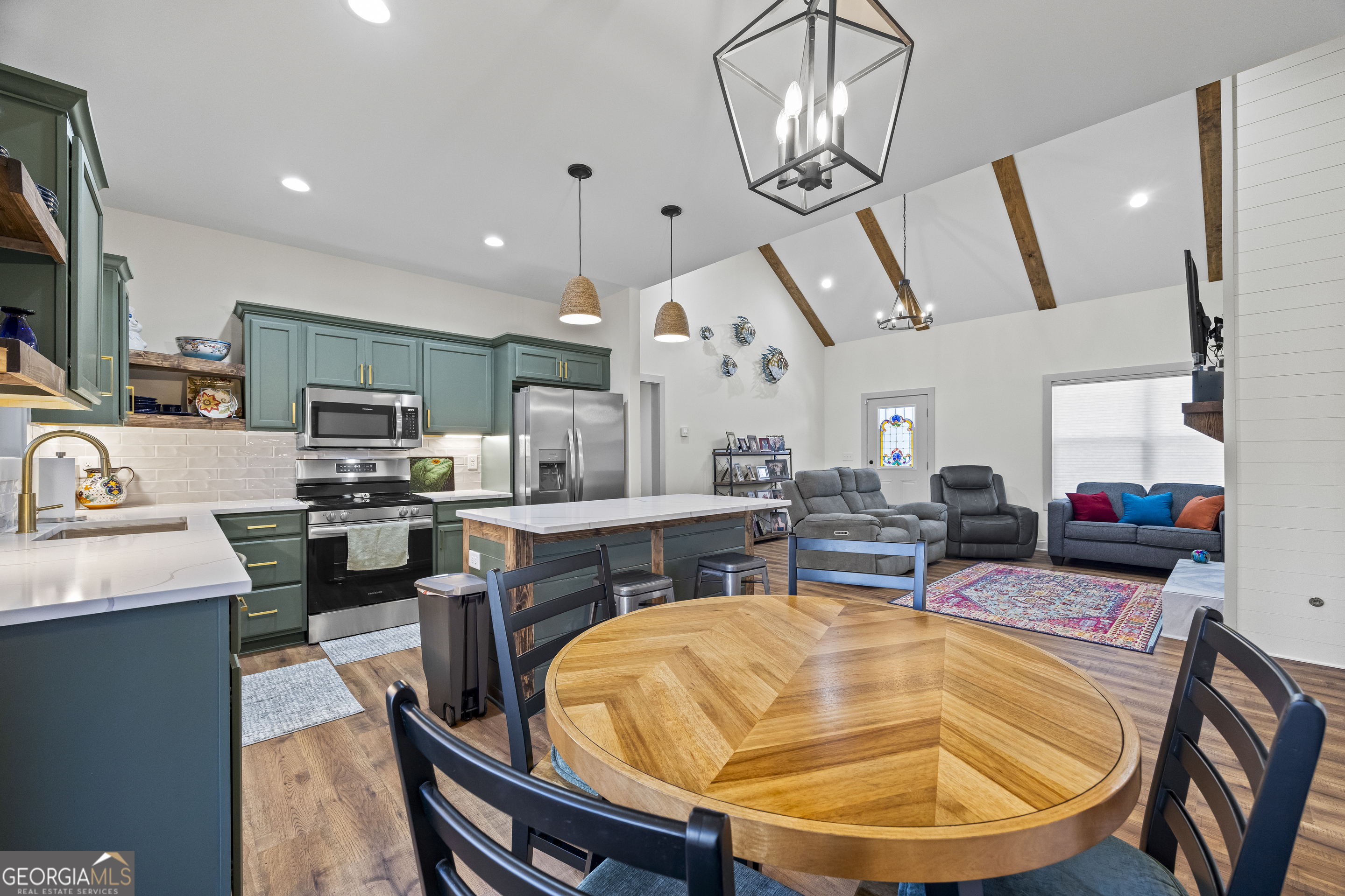 169 View Street Clarkesville, GA 30523 - Photo 15 of 64