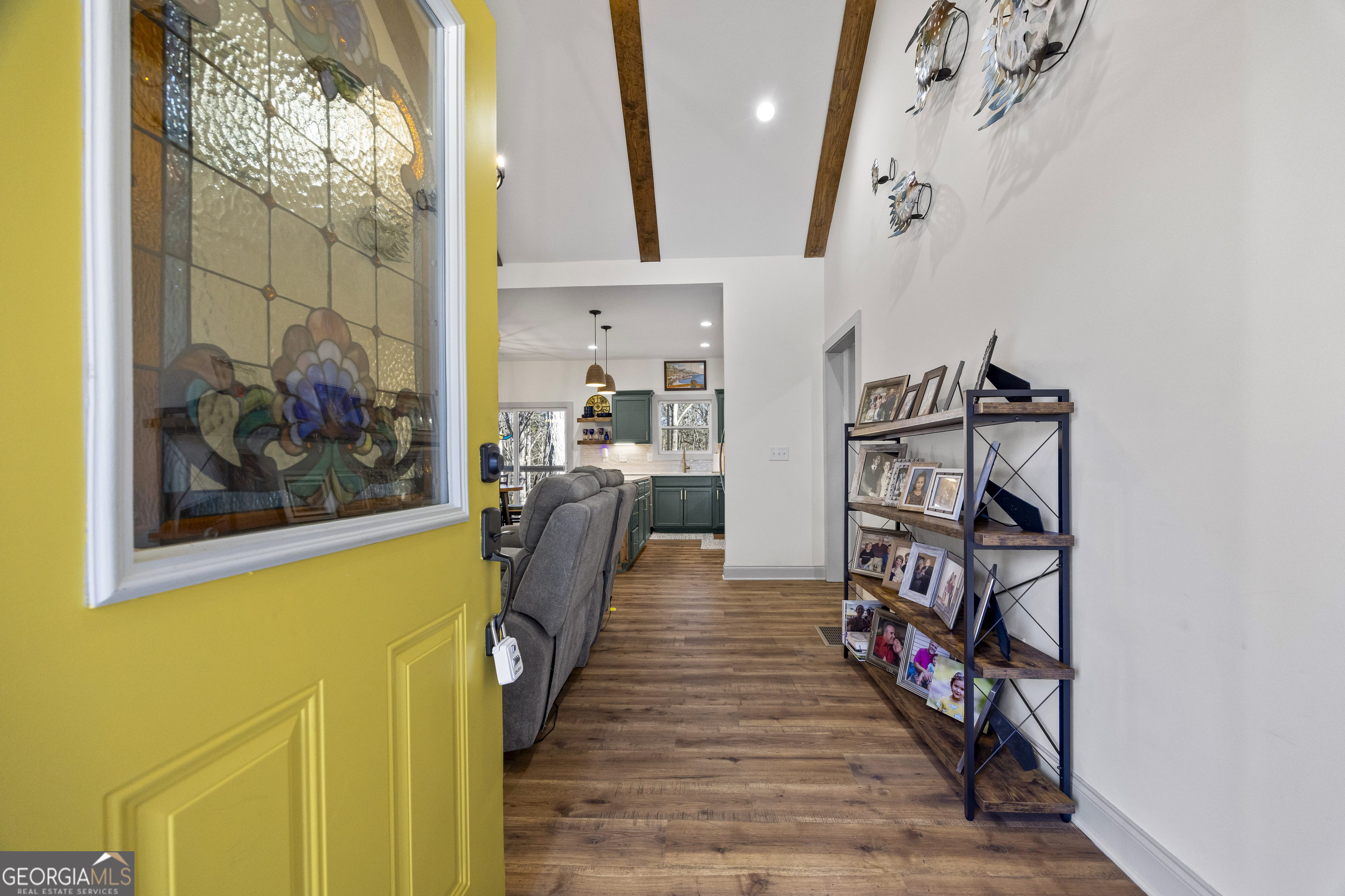 169 View Street Clarkesville, GA 30523 - Photo 5 of 64