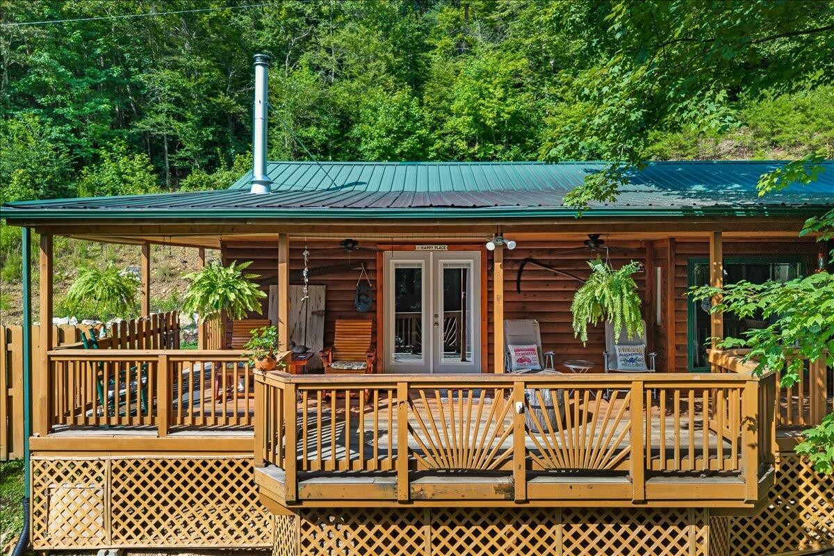 229 Smokey Run Road Tellico Plains, TN 37385 - Photo 5 of 36 Gallery Image 5