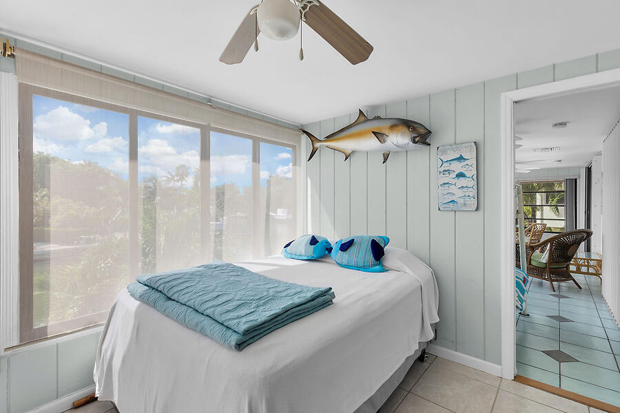 303 Sombrero Beach Road Marathon, FL 33050 - Photo 27 of 84 Side B-porch bed