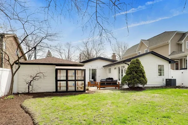 $675,000 | 456 Lowell Avenue, Glen Ellyn, IL 60137