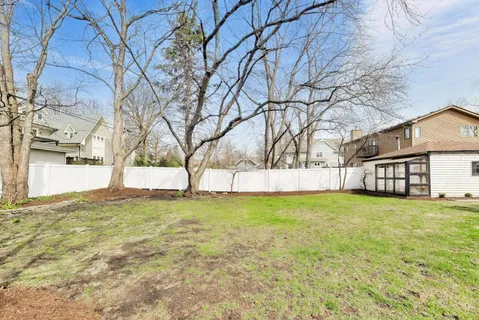 $675,000 | 456 Lowell Avenue, Glen Ellyn, IL 60137