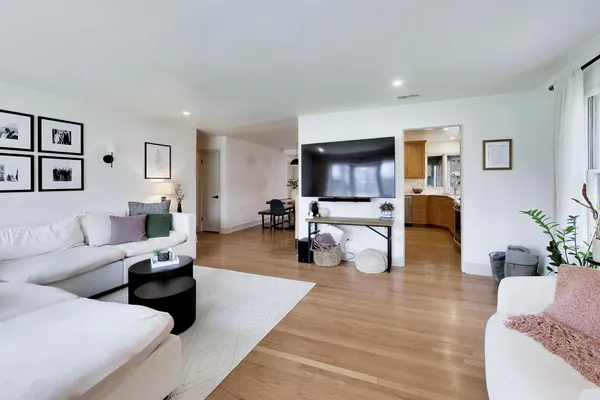 $675,000 | 456 Lowell Avenue, Glen Ellyn, IL 60137