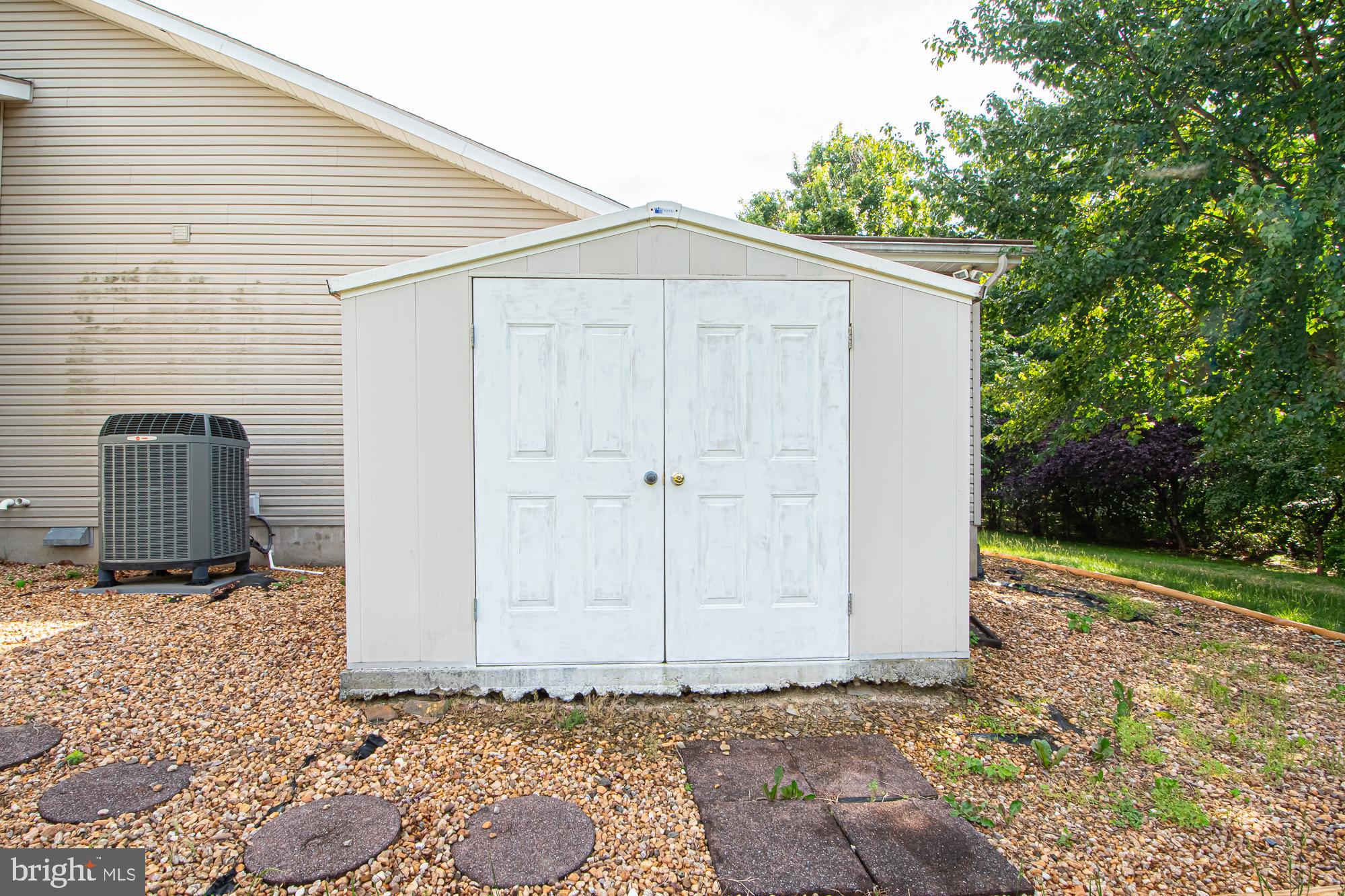 1001 North Timber Ridge Road Cross Junction, VA 22625 - Photo 63 of 69 Shed