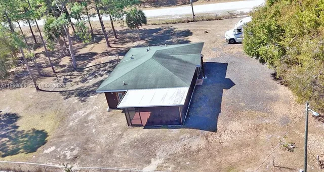 $325,000 | 524 Horse Club Avenue, Clewiston, FL 33440